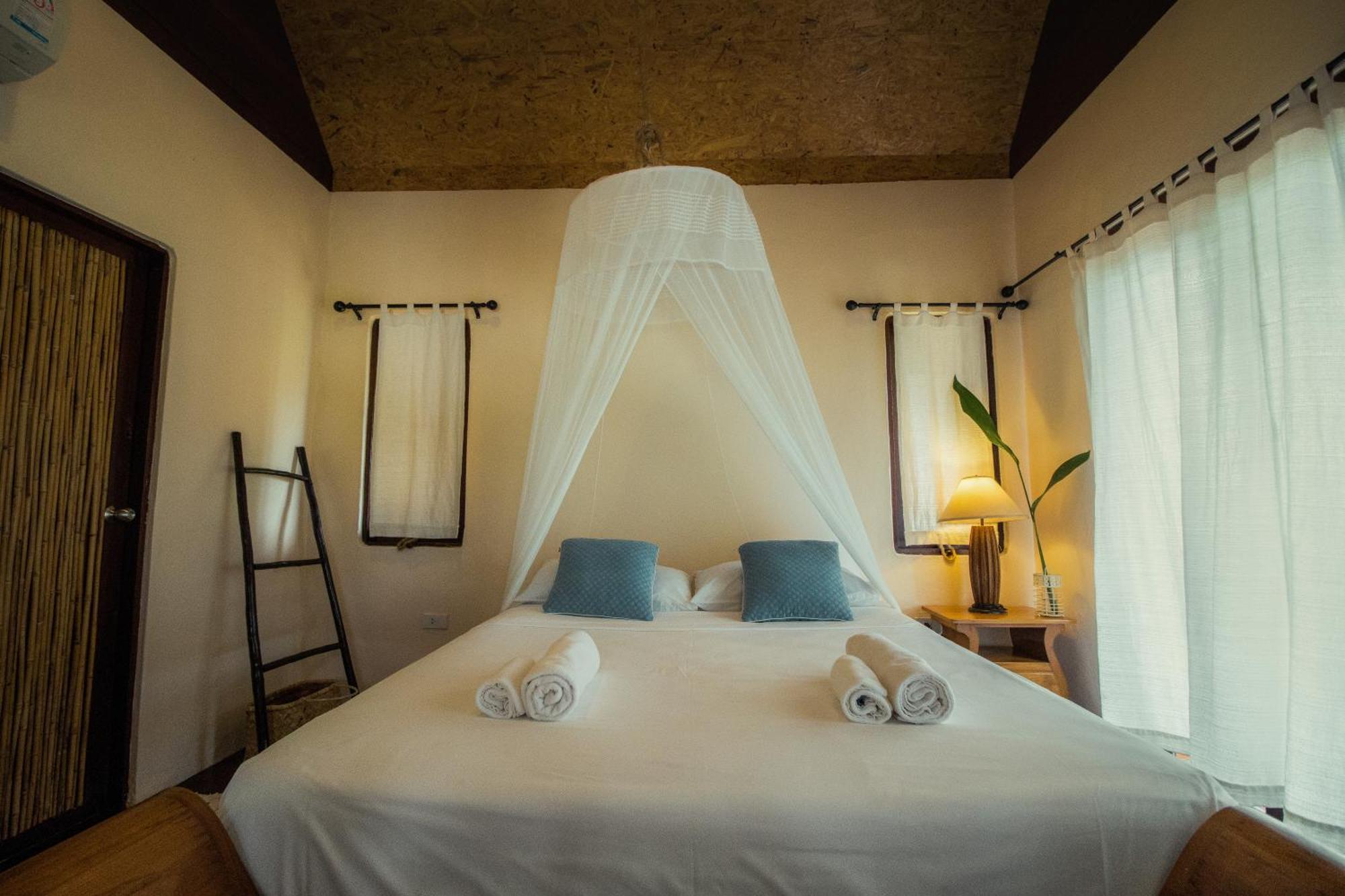 Baan Talay Resort & Yoga 코타오 외부 사진